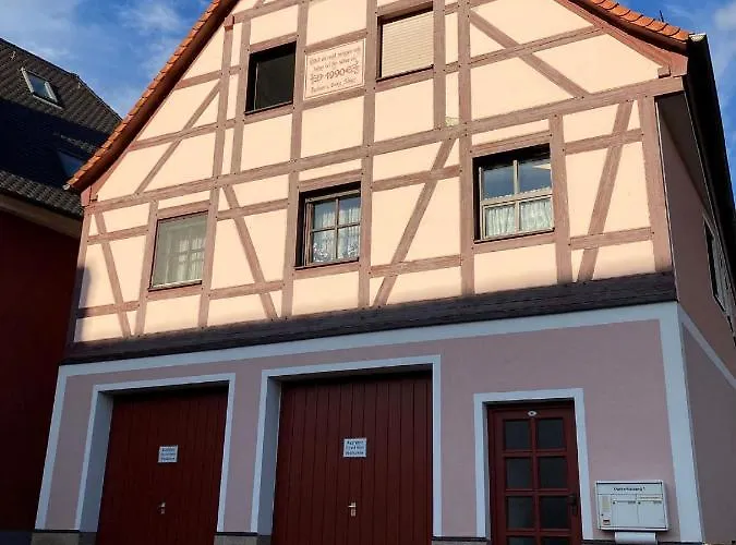 Singer Apartament